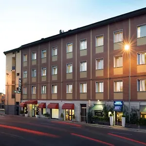Roma Hotel